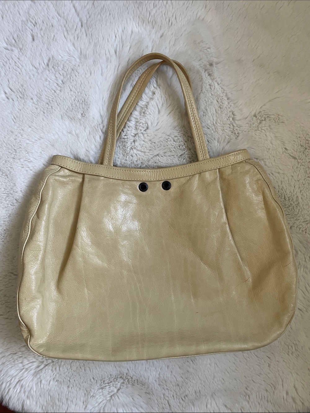 R&Y Augousti Cream Shoulder Bag with Fish Appliqué embroidered - Picture 6 of 10